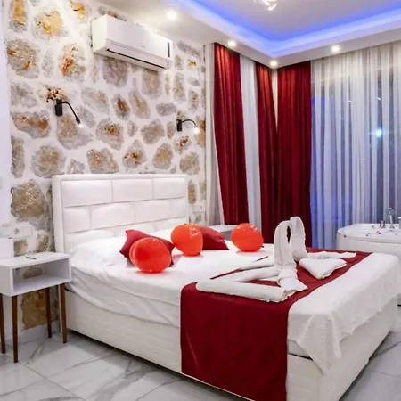 Ulugol 2 Bedroom 7968 Villa Kalkan